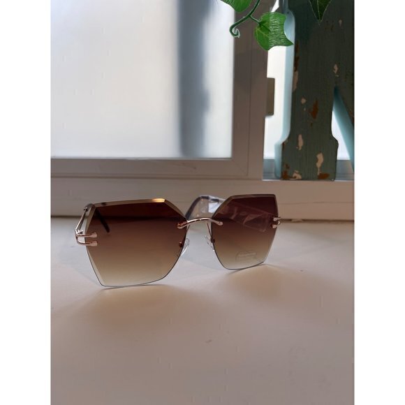 Somewhere Shady Rimless Square Frame Gold‎ Hardware Sunglasses Brown
